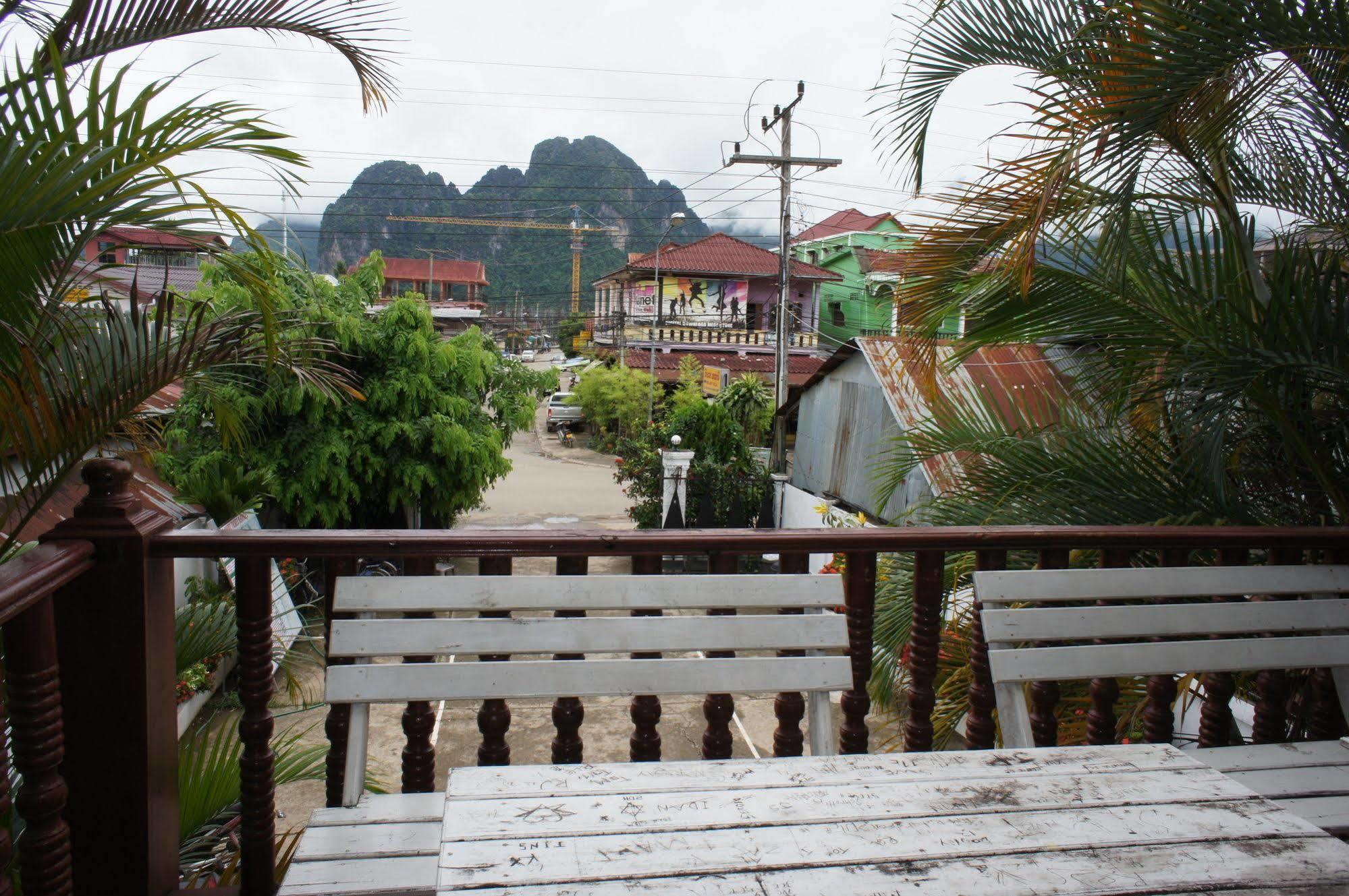 Malany Villa 1 Vang Vieng Exterior photo