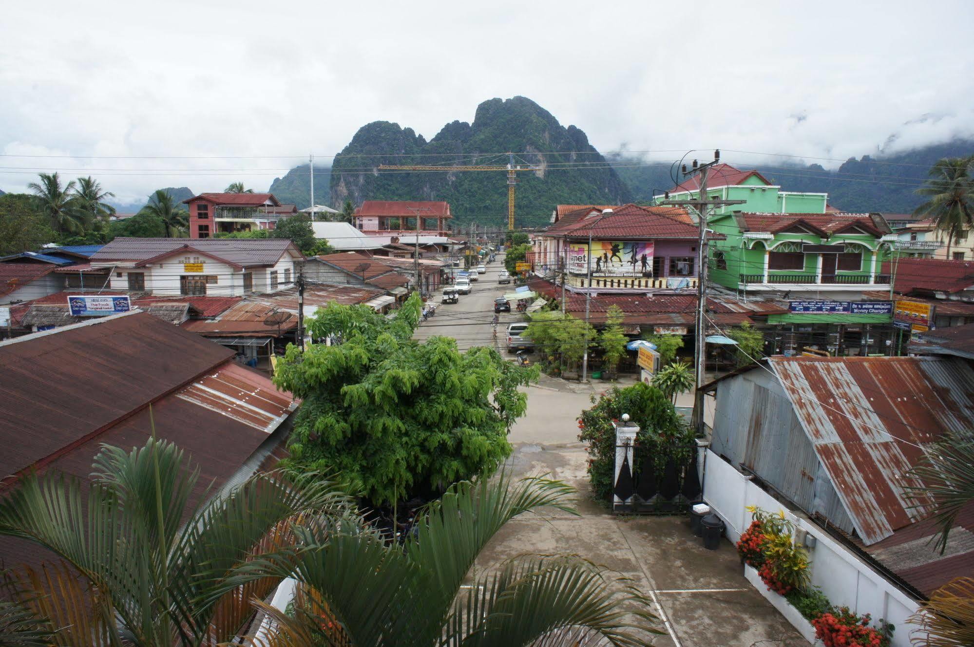 Malany Villa 1 Vang Vieng Exterior photo